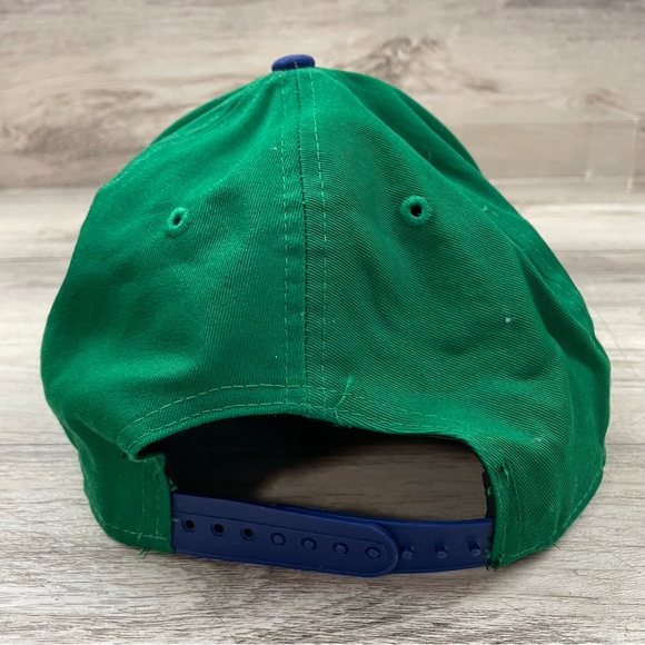 New Era Vintage Hockey Hat Hartford Whalers Medium-Large Hurricanes Carolina - Picture 9 of 10